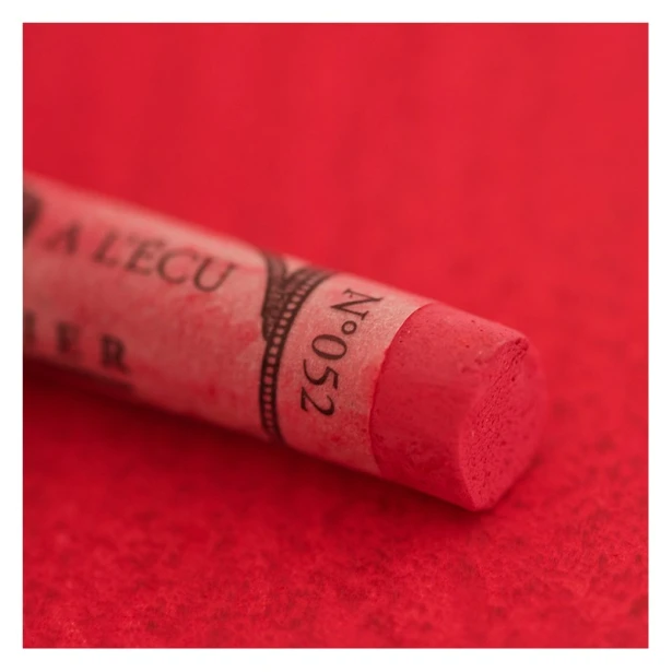 052 Carmine, pastel sucha a l' ecu Sennelier