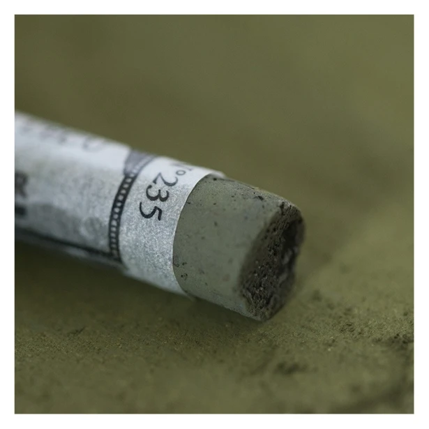 235 Olive green, pastel sucha a l' ecu Sennelier