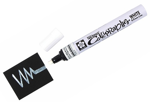 White - medium, pisak Pen Touch Calligrapher, Sakura, 5mm