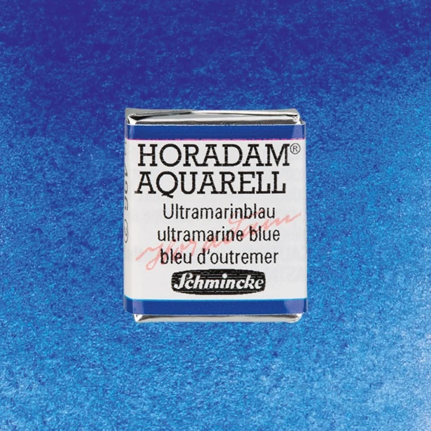 496 Ultramarine Blue, akwarela półkostka Horadam Schmincke